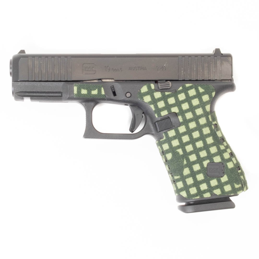 GLOCK 19 GEN5 9MM LUGER (9×19 PARA) SEMI AUTO HANDGUNS