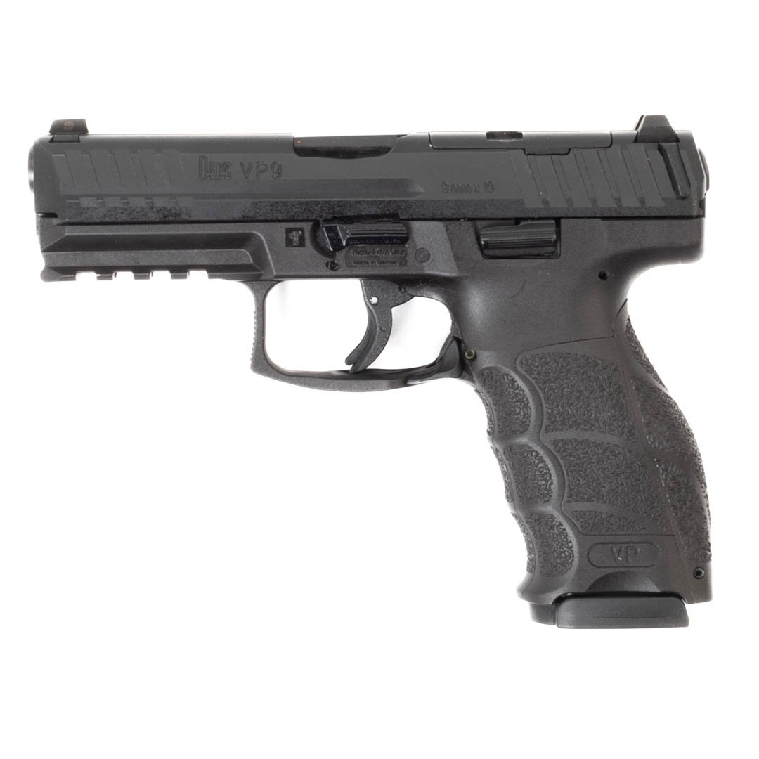 HECKLER & KOCH VP 9 9MM LUGER (9X19 PARA) SEMI AUTO HANDGUNS